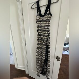 Elegant Black and White Patterned Dress